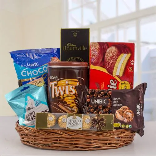 Bonnie and Pop Chocolate Gift Basket, Gourmet Snack Food Box in India | Ubuy