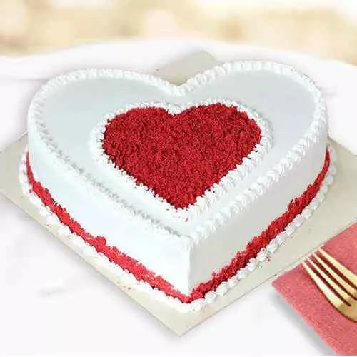 Send Heart Shaped Love Cake 