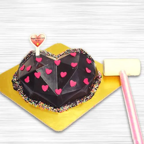 Sumptuous Diamond Shaped Chocolate Smash Cake