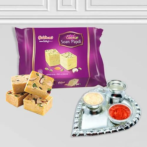 Shop Silver Plated Paan Shaped Puja Aarti Thali (weight 52 gm) with Soan Papdi from Haldiram