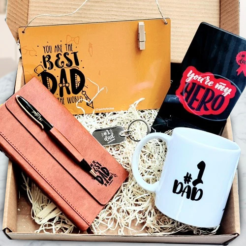 Marvelous Gift Hamper for Workaholic Dad