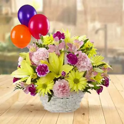 Send Basket of Fresh Flowers Online with Balloons