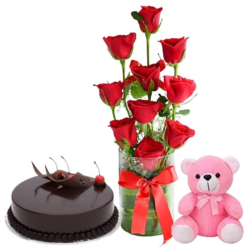 Fascinating Combo of Red Roses in Vase Chocolate Cake n Teddy