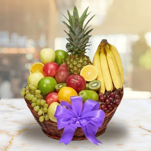 Sending Awesome Fresh Fruits Basket