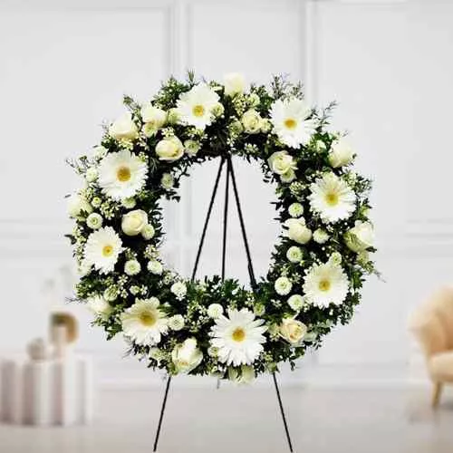 Shop for Mixed White Flowers Wreath Online 
