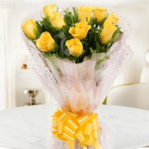 Deliver Yellow Roses of Friendship