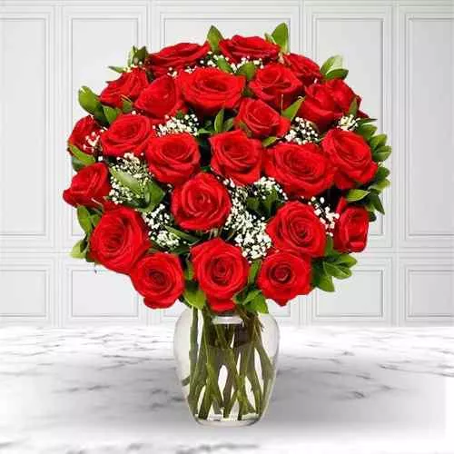 Shop for Red Roses in a Glass Vase