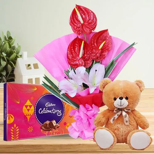 Deliver Striking Flowers Bunch with Teddy n Chocolates
