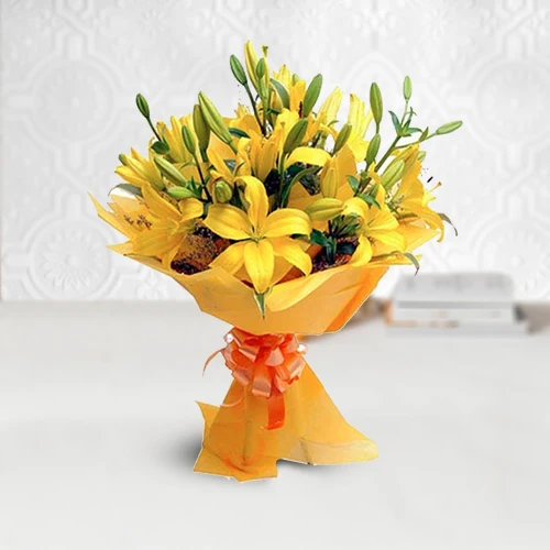 Shop Bouquet of Yellow Colored Lilies Online