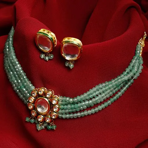 Elegant Kundan Jewelry Gift Set