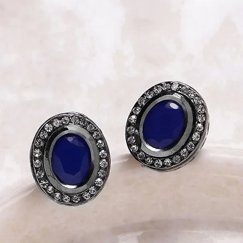 Chic Sapphire Studs