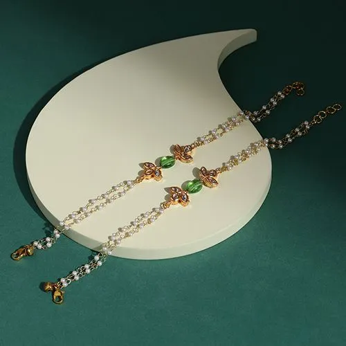 Dazzling Kundan Anklets Gift Set