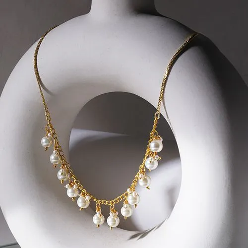 Classic Gold and Pearl Jewelry