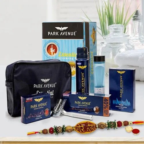 Splendid Park Avenue Luxury Grooming Set with Mera Bhaiya Rakhi