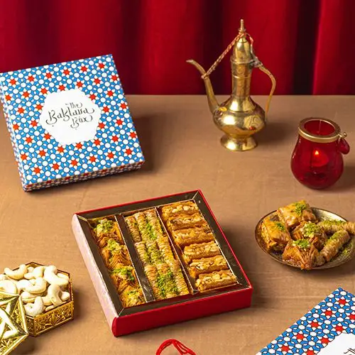 Rakhi Sweets and Chai: Gift/Send Rakhi Gifts Online IP1143839 |IGP.com
